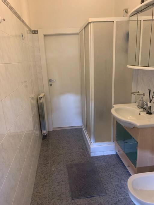 Appartamento Centralissimo Elegante Terni Bagian luar foto