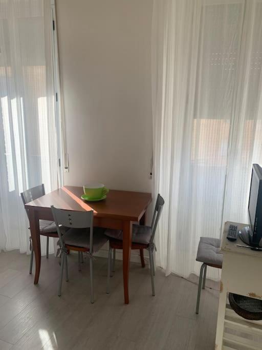 Appartamento Centralissimo Elegante Terni Bagian luar foto